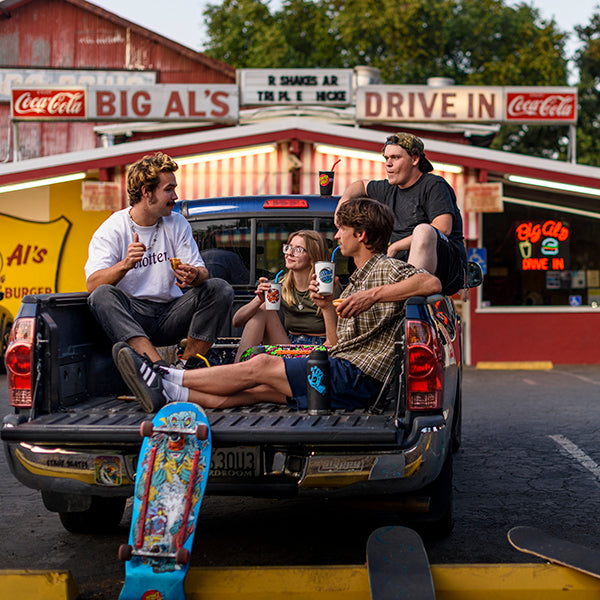 16oz-pint-cup-santa-cruz-f2 16oz_pints_santa_cruz_2_vacationdot_wavedot_skaters_truckbed_square.jpg
