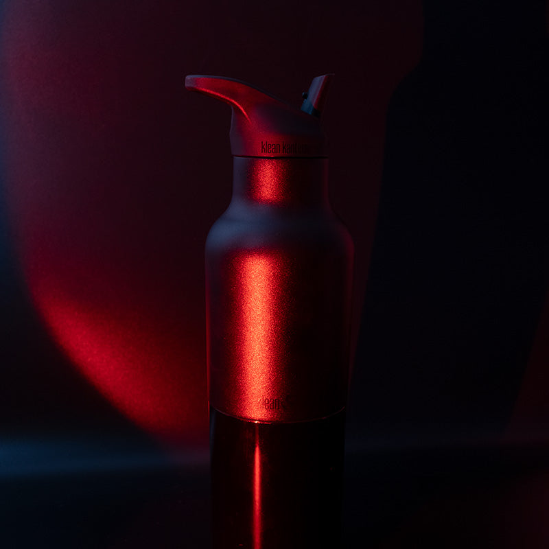 20oz-rise-classic-may-the-4th-e9 20oz_rise_classic_may_the_fourth_starwars_black_bottle_redglow_square.jpg