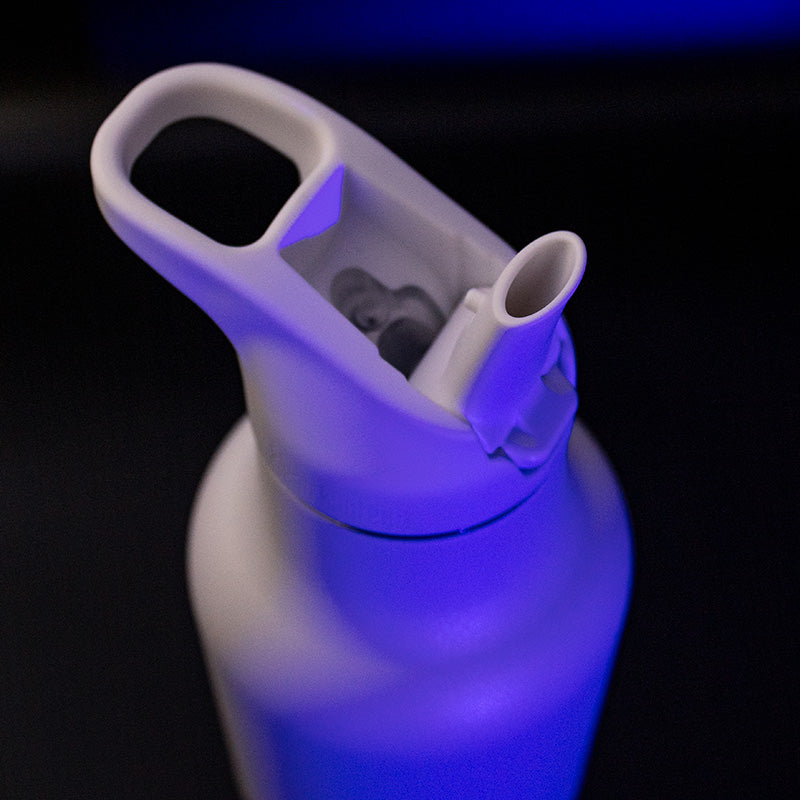 20oz-rise-classic-may-the-4th-e9 20oz_rise_classic_may_the_fourth_starwars_white_bottle_flipseal_square.jpg