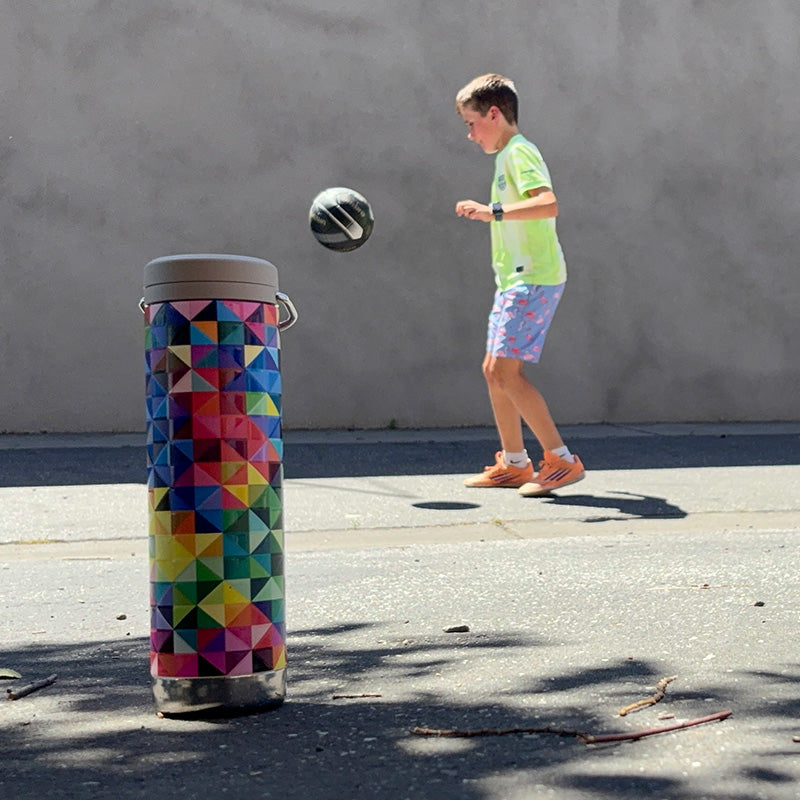 20oz-tkwide-with-twist-cap-mosaic-a5 20oz_tkwide_bottle_seasonal_mosaic_kid_wall_square.jpg