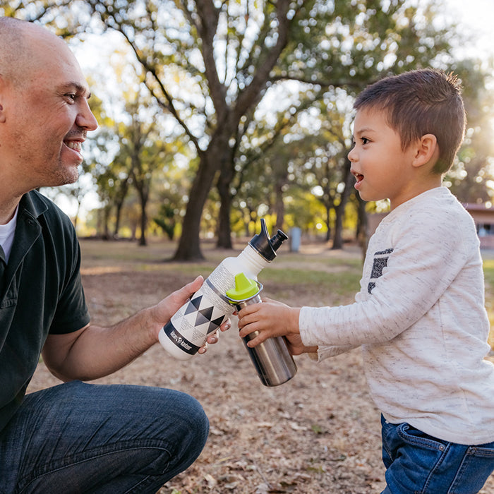 classic-kid-sippy-cap-a9 K12CNSIPPY-BS-sippy_cap_dad_lifestyle.jpg
