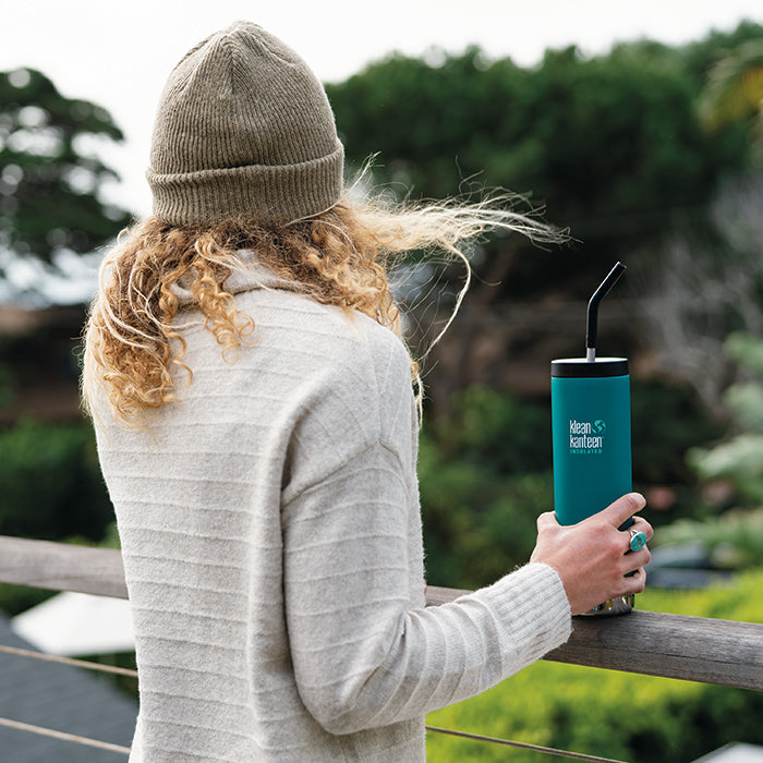tkwide-straw-cap-r3 K20TKWPCC-EB-20pz-bottle-straw-cap_lifestyle.jpg