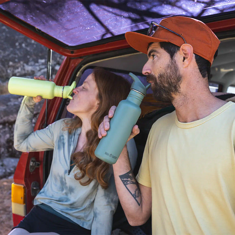 classic-flip-seal-sport-cap-h6 classic_27oz_flip_seal_couple_tailgate_tip-sip_square.jpg