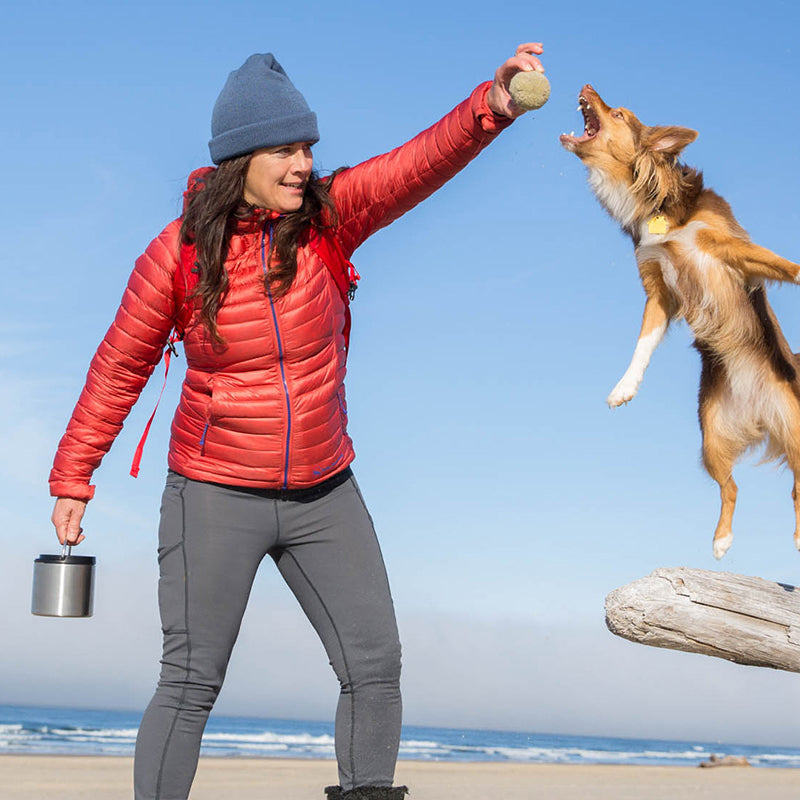 32oz-tkcanister-food-container-s9 food_canister_32oz_girl_beach_dog_jump_square.jpg