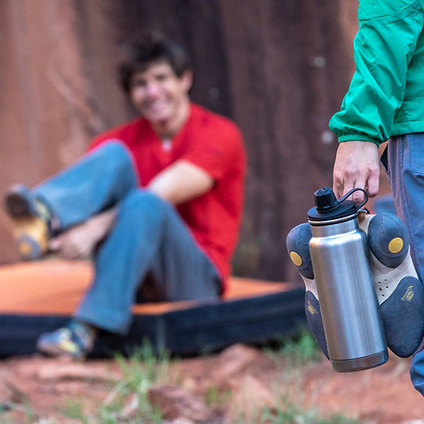 32oz-tkwide-with-chug-cap-s4 tkwide_32oz_chug_rockclimbers_square.jpg